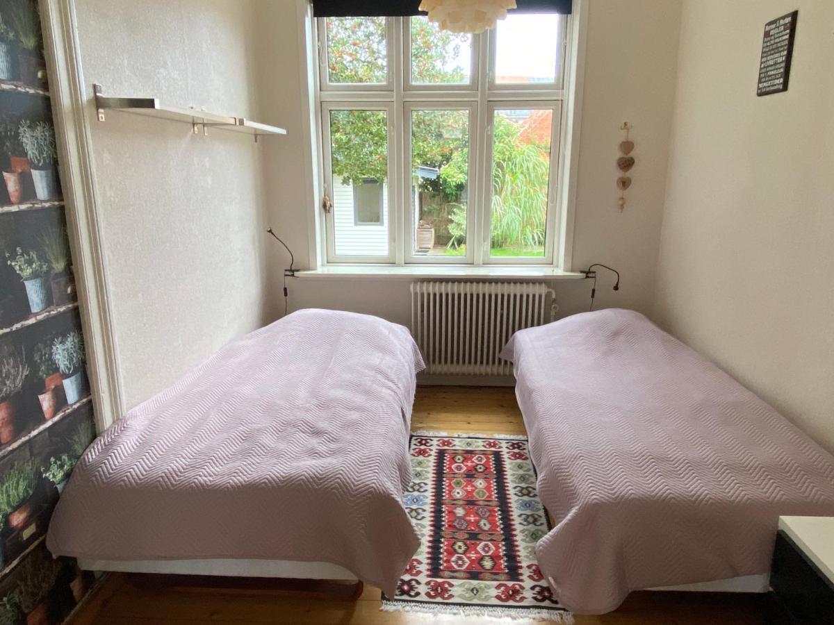 Appartement Oasen Ved Centrum à Frederikshavn Extérieur photo
